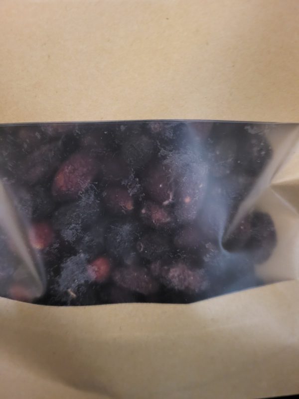 Dried cornelian cherries 3